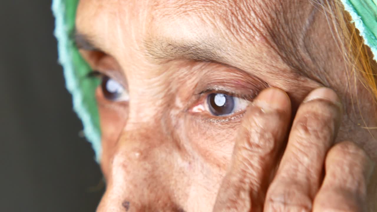 Close up of an elderly woman's face