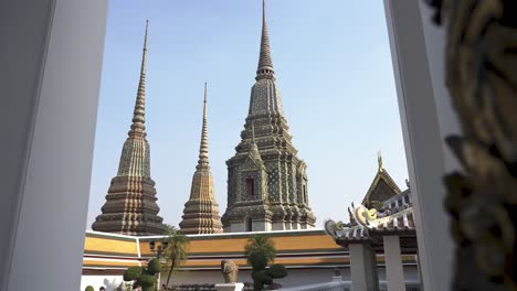 Slow-motion-establishing-shot-of-the-beautiful-architecture-of-The-Emerald-Buddha-Temple
