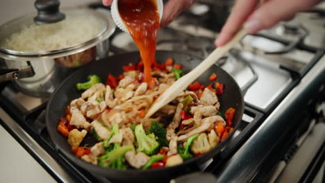 chicken stir fry with vegetables