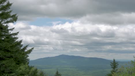 pan tilt shot from the summit of mount monadnock in new hampshire