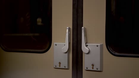 Closeup-of-vintage-subway-door-in-munich-underground-trains