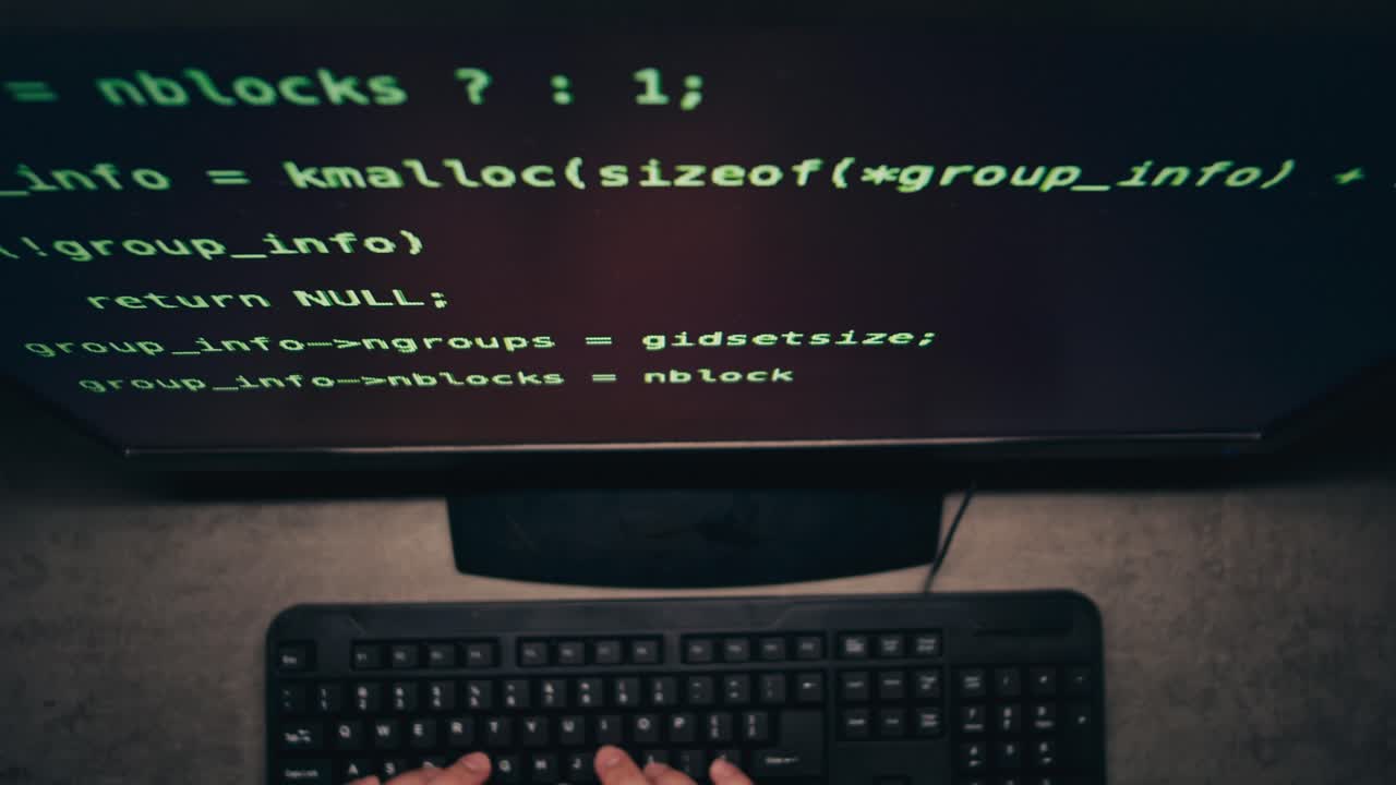 sesión de codificación por la noche