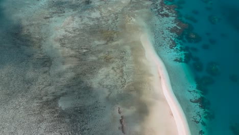 Drone-view-of-a-paradise-island-in-the-Indian-Ocean-with-turquoise-water,-Zanzibar