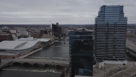 Aerial-footage-of-Grand-Rapids