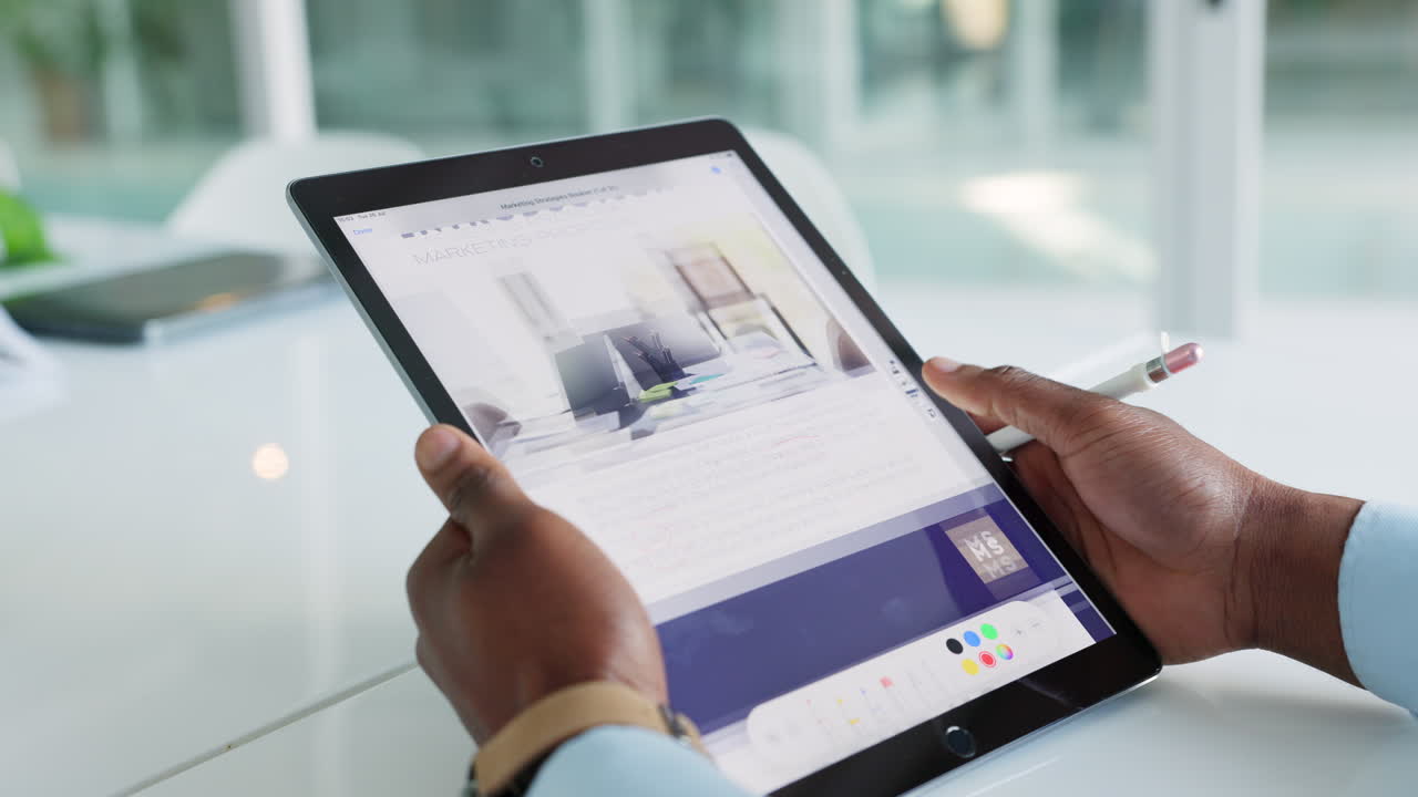 diseñador web diseñando acerca de nosotros empresa de inicio