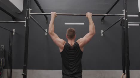 Cross training at a gym