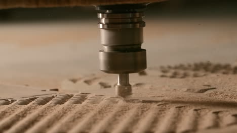 proceso de tallado en madera por cnc
