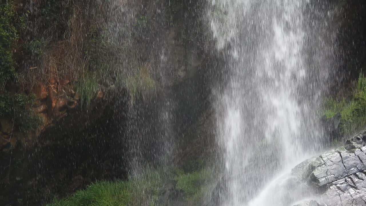 Crocodile river waterfall flowing and falling over rocks at the walter sisulu national botanical gardens in roodepoort, South Africa