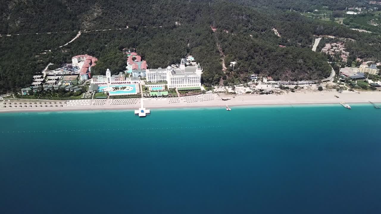 complejo de lujo en la costa turquesa