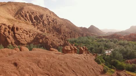 Antena:-Camino-Del-Desierto-En-Marruecos