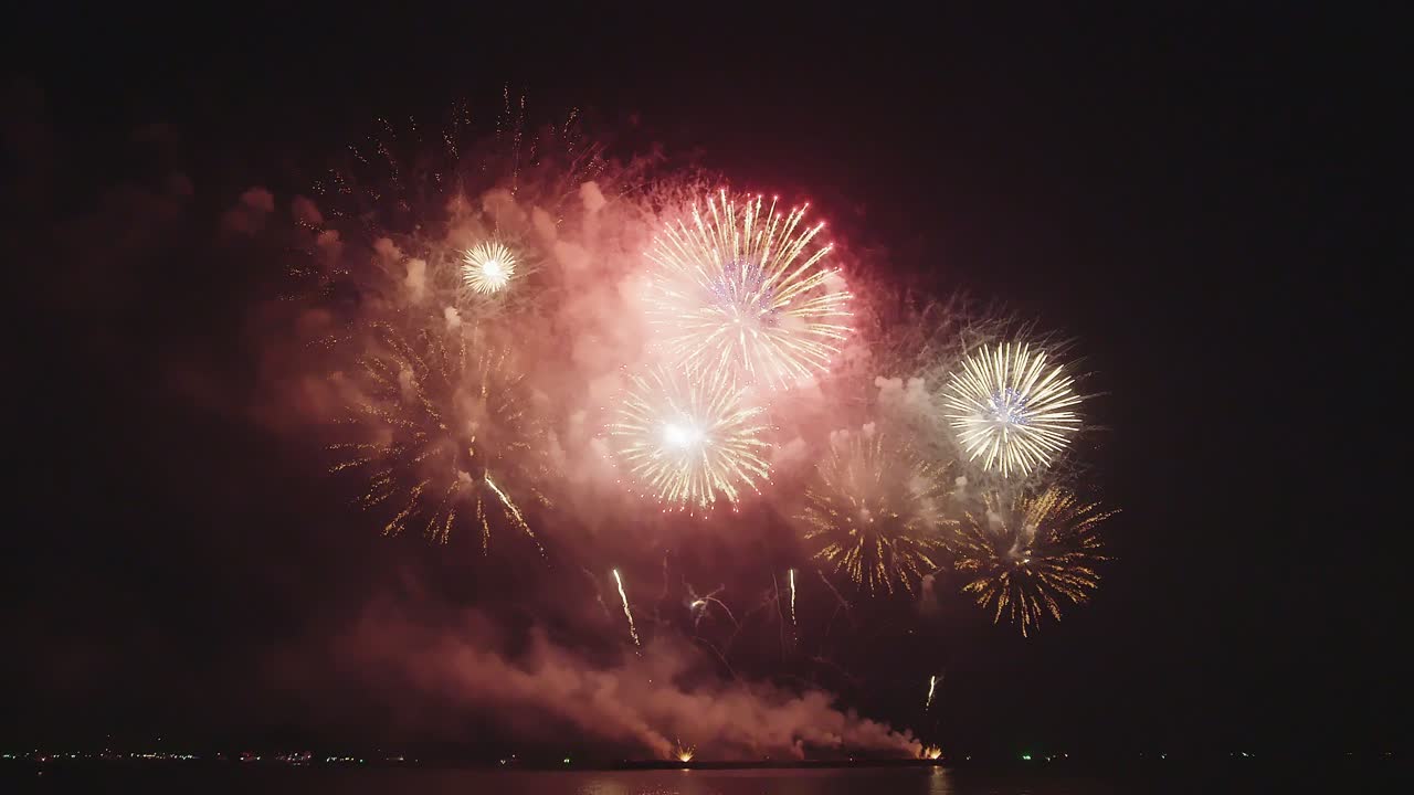 espectáculo de fotos de artificio brillante