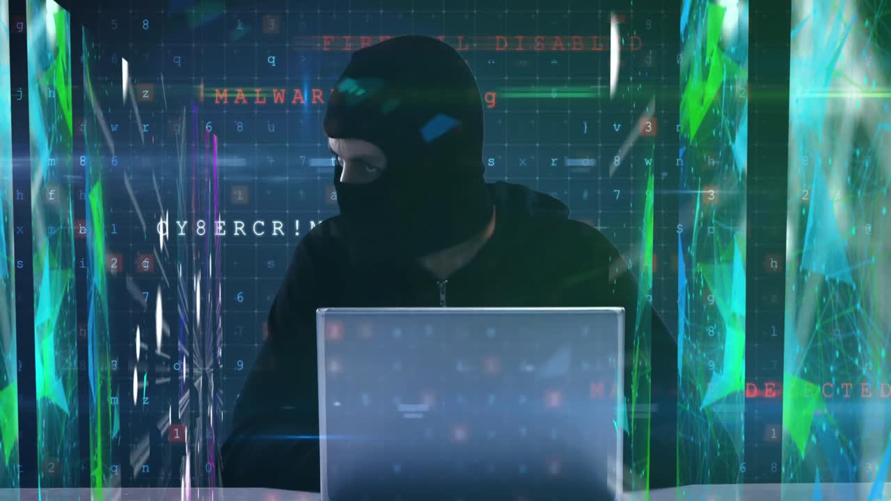procesamiento de datos, múltiples pantallas que muestran coloridas redes de conexiones sobre el hacker caucásico vestido