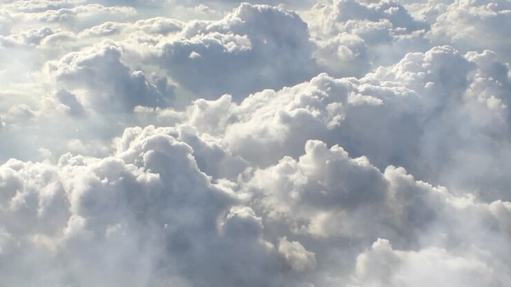 point of view thick clouds, namely cumulus clouds