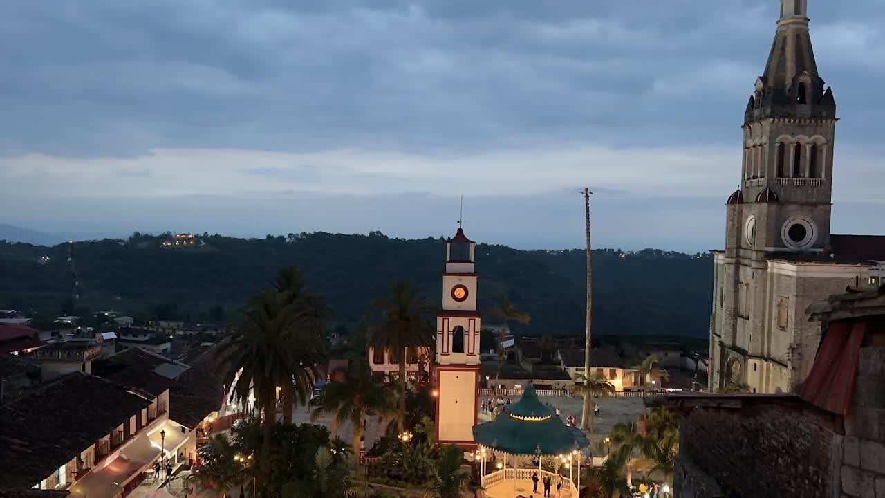 Timelapse Cuetzalan Puebla: Capturing the Heart of the Center