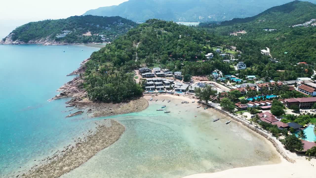 Ko Pha Ngan or Koh Phangan Island in Gulf of Thailand , Koh Nang Yuan Island white sand beach and waterfront resort bay