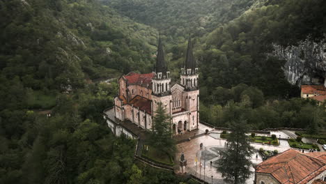 Top-Drone-Angle-of-Santa-Maria-Basilica-in-the-Northern-Mountains-of-Covadonga,-Spain