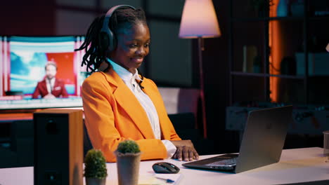 African-american-girl-listening-to-professor-debating-latest-lesson