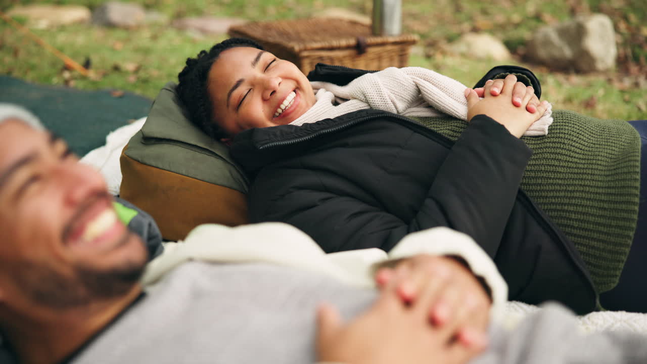 캠핑, 휴식 또는 부부 휴식 휴가