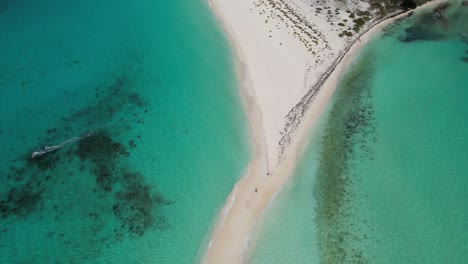 kitesurf en el istmo cayo de agua