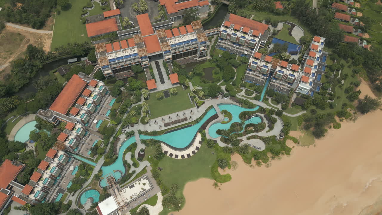 pista suave justo sobre retiro de vacaciones bienaventurado en lang co vietnam 60fps 4k