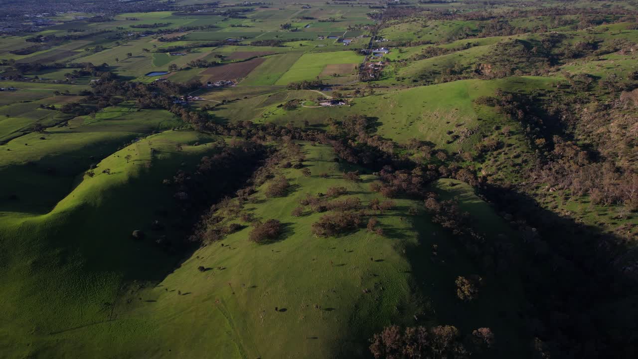 Scenic Landscape Of Rifle Range Lookout In South Australia - Aerial Drone Shot