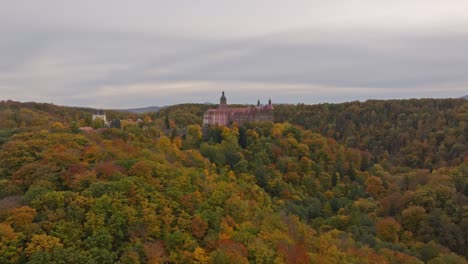 Castillo-De-Walbrzych-En-Baja-Silesia-Polonia-#2