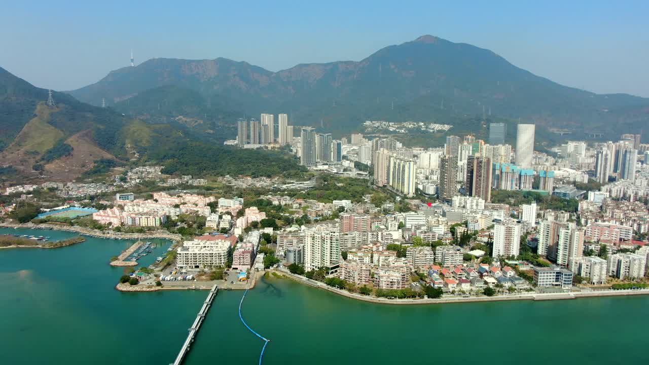 아름다운 맑은 날 심천 해안선의 공중 전망