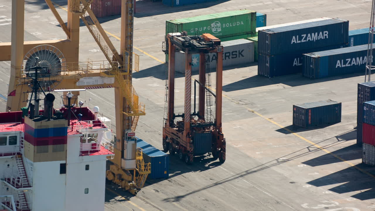 contenedores de carga 01