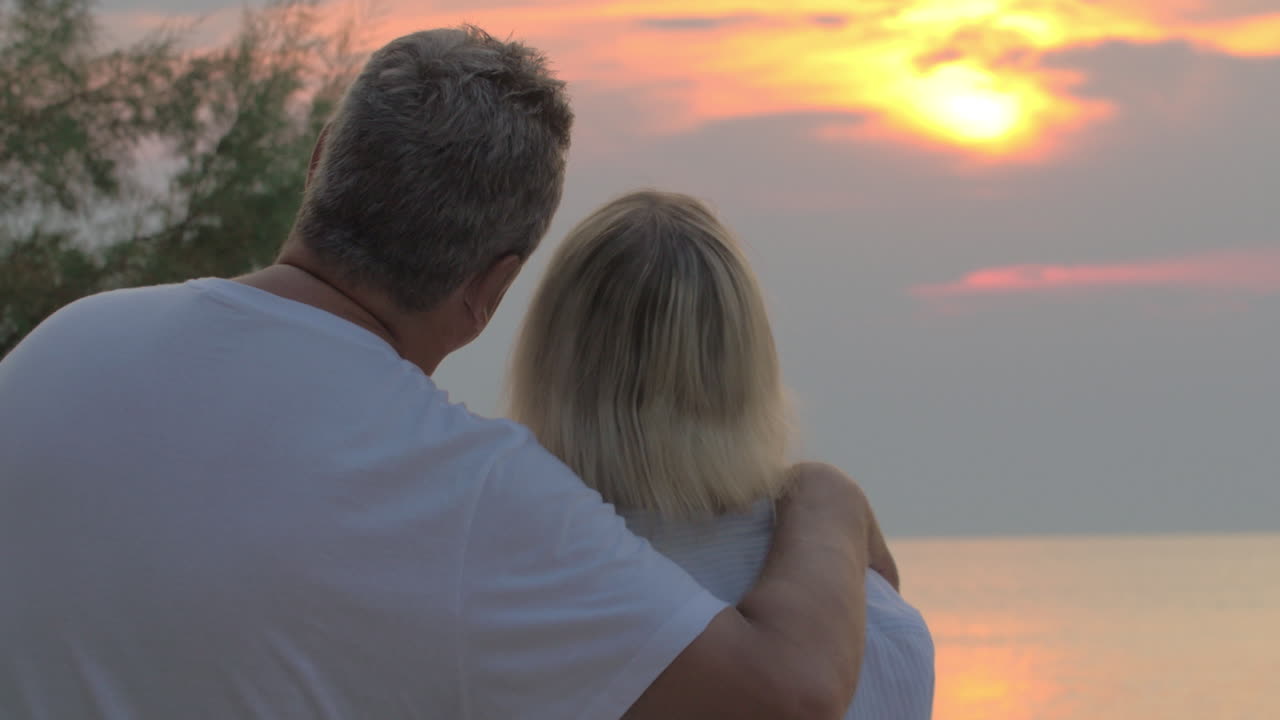 해가 지는 시간을 보기 위해