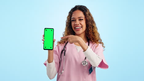 Mujer-Feliz,-Doctora-Y-Apuntando-A-La-Pantalla-Verde