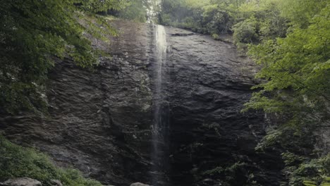 douglas waterfalls in pisgah national forest near craggy gardens visitor center