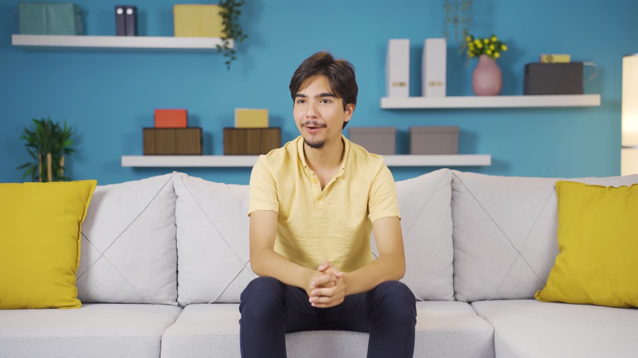 흥분한 느낌의 남자의 초상화.