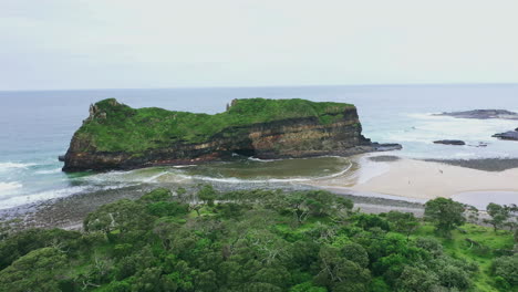 Un-Paisaje-Escénico-A-Lo-Largo-Del-Océano