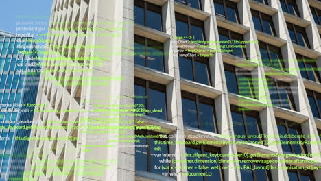 animación del procesamiento de datos sobre edificios altos contra el cielo azul