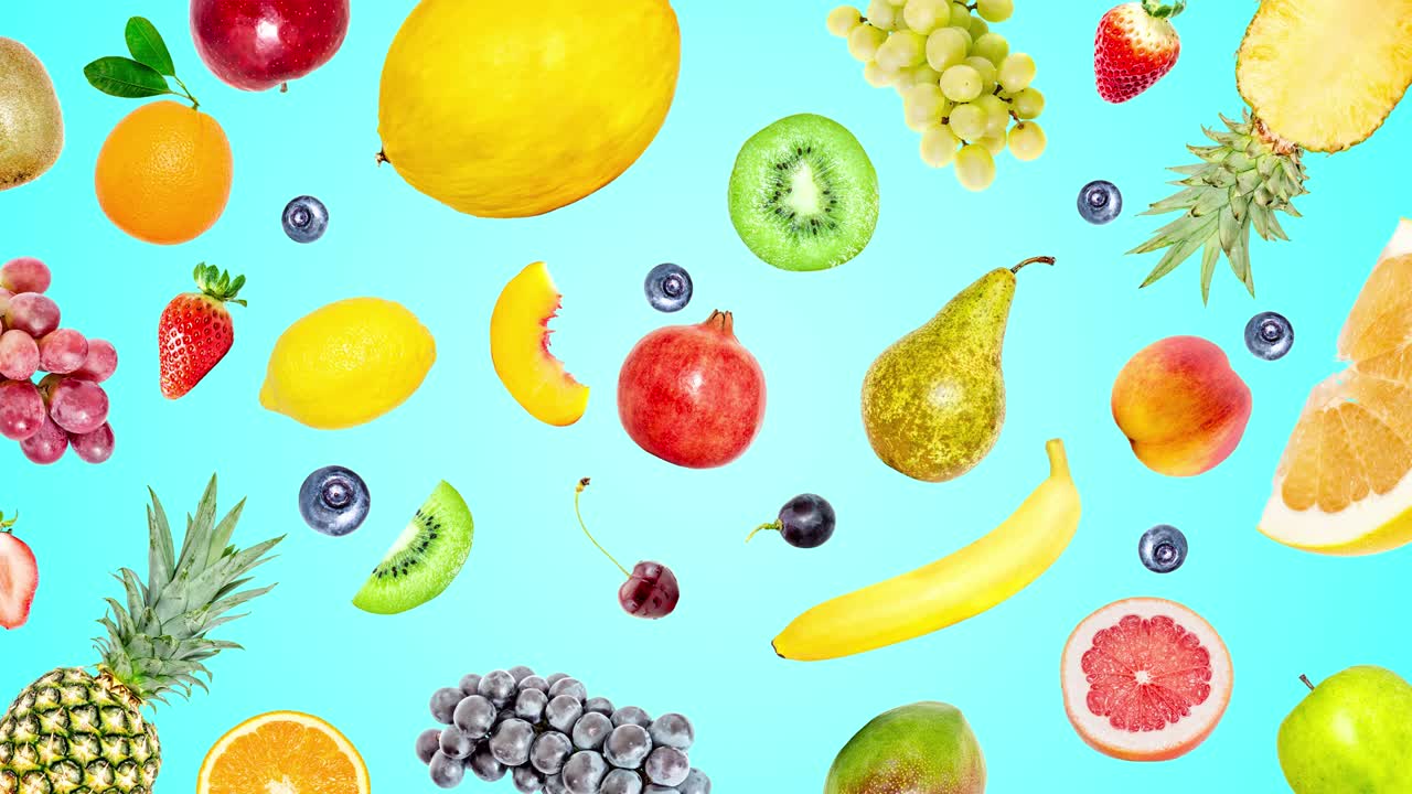 Kreativ 4K stop motion videoanimasjon av mange forskjellige eksotiske tropiske lyse frukter som raskt dukker opp på en blå sommerbakgrunn og forsvinner. Sett ovenfra. Sømløs loop