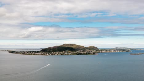 Aksla-En-La-Ciudad-De-Alesund,-Noruega