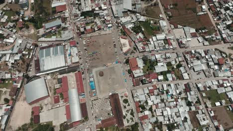 vista aérea de la ciudad indígena tzotzil de chamula, chiapas, méxico