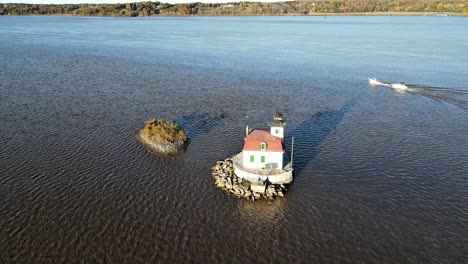 Faro-De-Esopus-En-El-Río-Hudson-Condado-De-Ulster