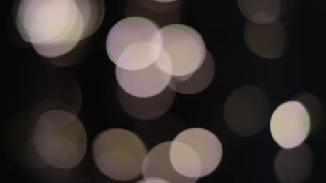 luces bokeh por la noche