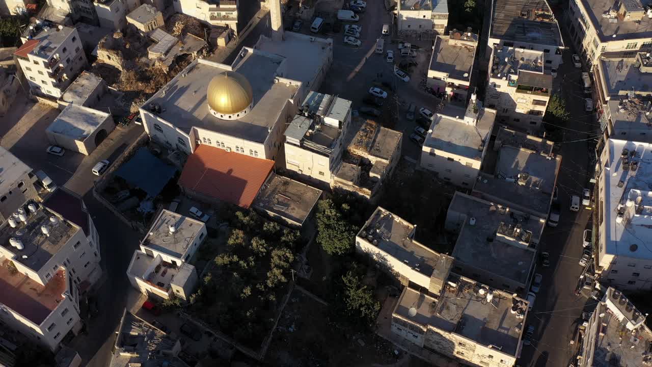 Moschea della Cupola d'Oro nel campo profughi di Anata, Palestina, Israele, Aerea