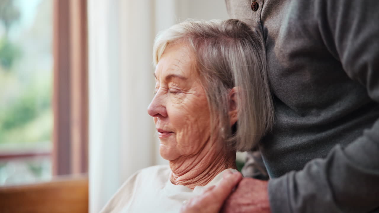 이마에 키스, 사랑과 창문 의 수석 부부