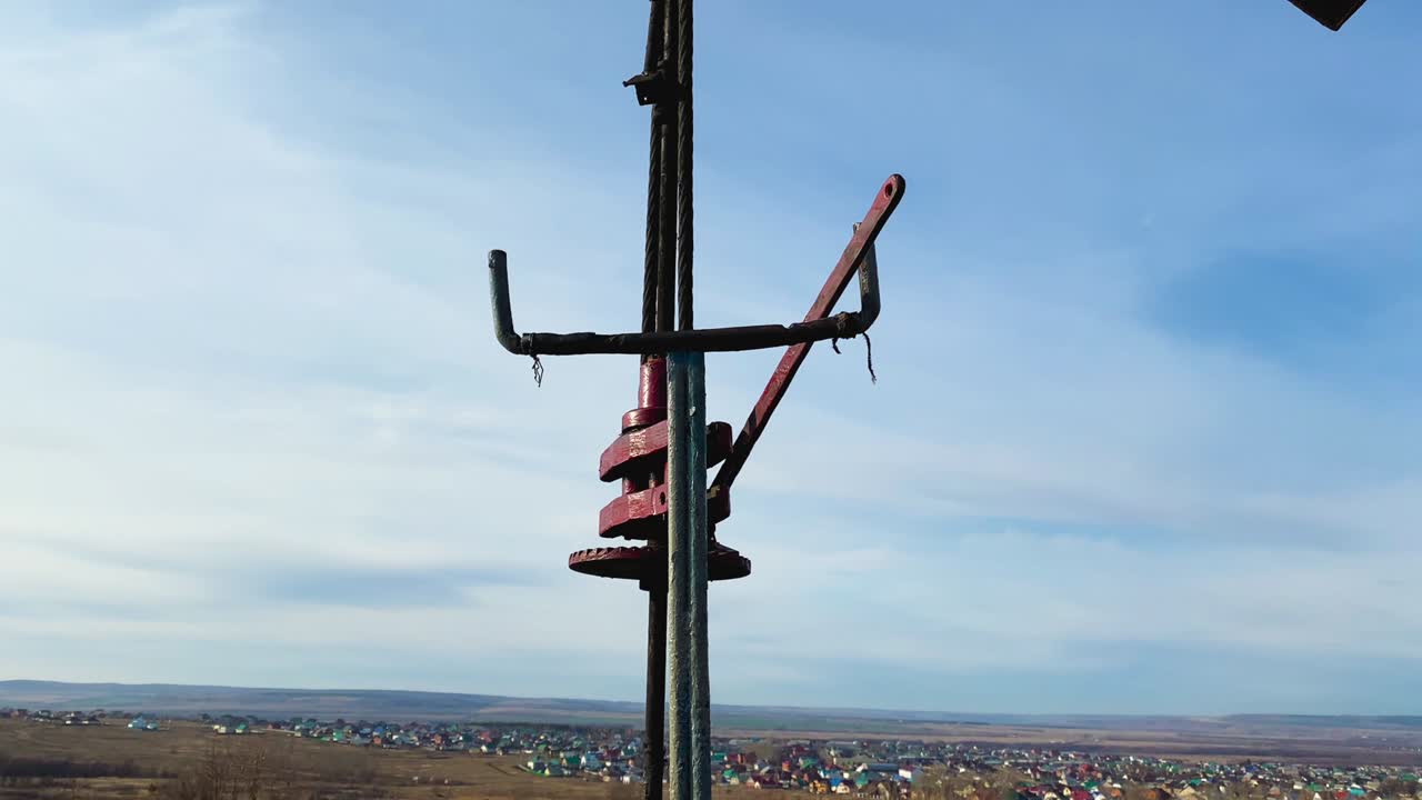 jack de la bomba de aceite industrial en funcionamiento