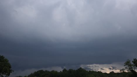 lightning in dark cloudy sky during thunderstorm