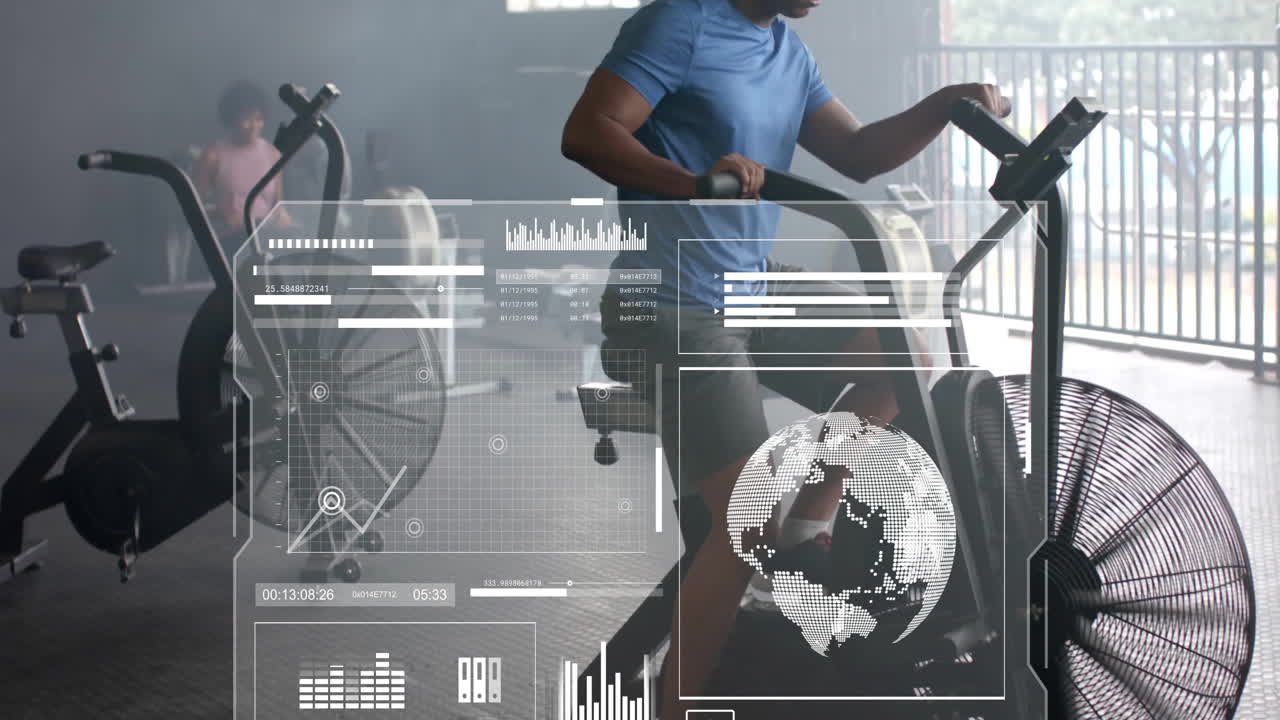animación de procesamiento de datos y diagramas sobre hombre biracial haciendo ejercicio con bicicletas elípticas en el gimnasio