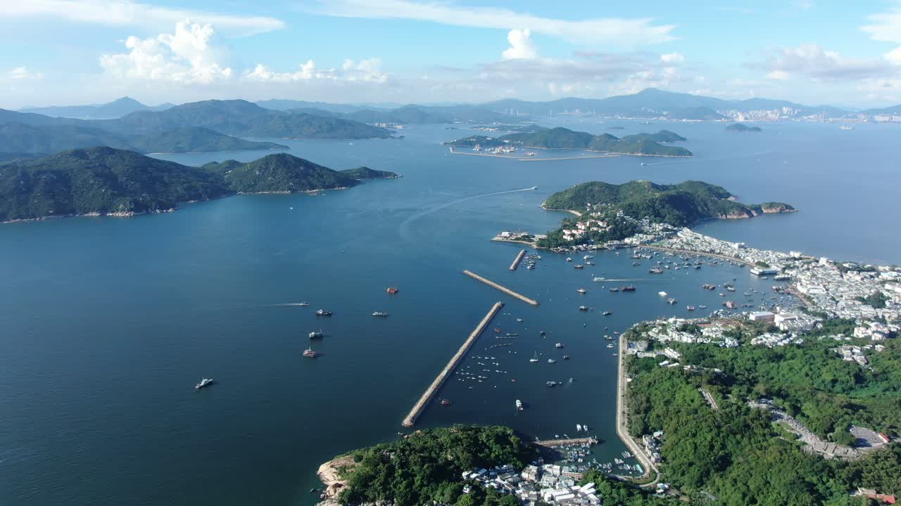 홍콩 청차우, 홍콩 섬 남서쪽