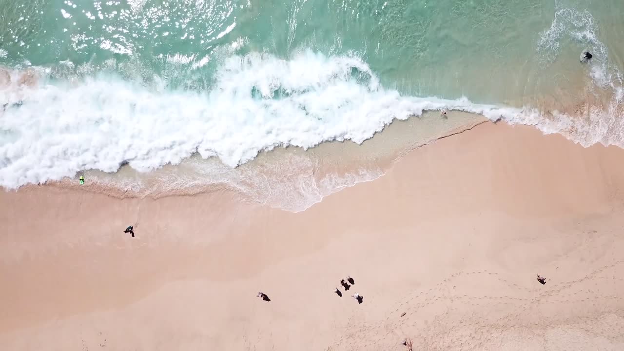 Hawaii Aerial Drone View Waves crashing on Beach.mp4