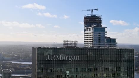 jp morgan, canary wharf, london, united kingdom