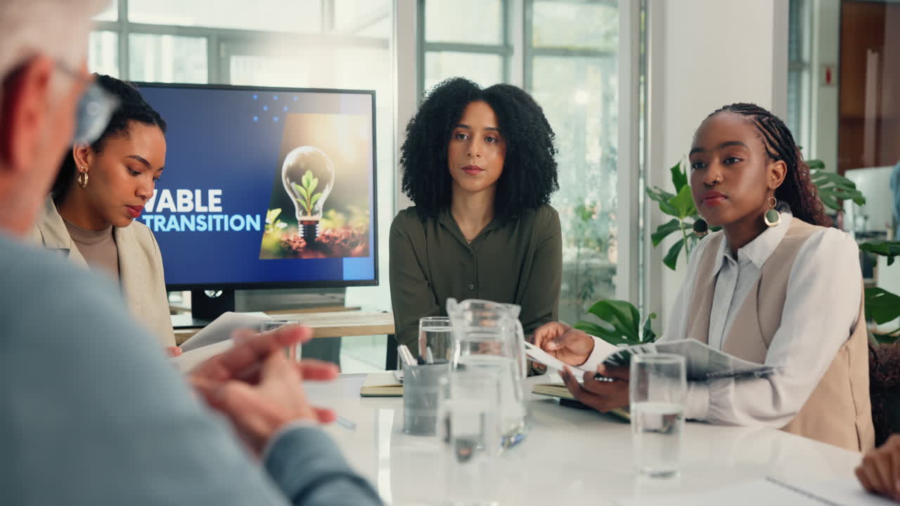 reunión empresarial sobre la transición sostenible