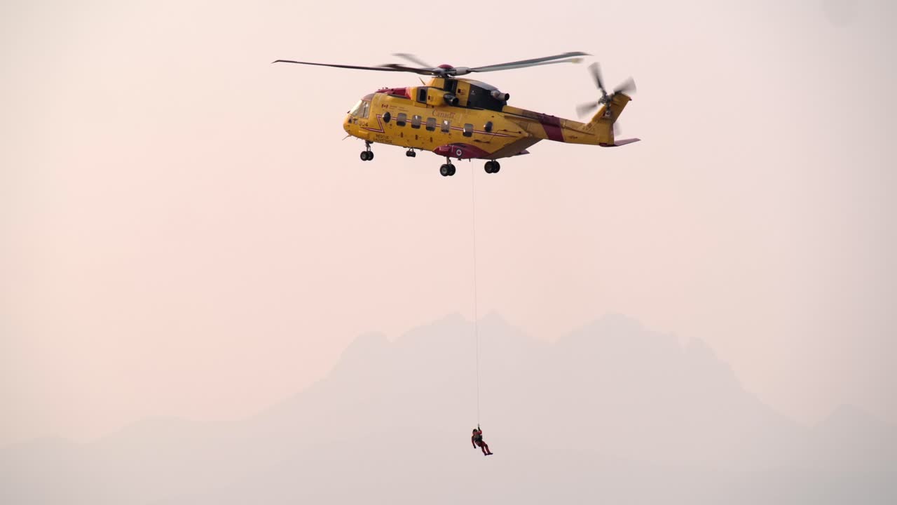 Canadian Helicopter Search and Rescue Operation in Mountains