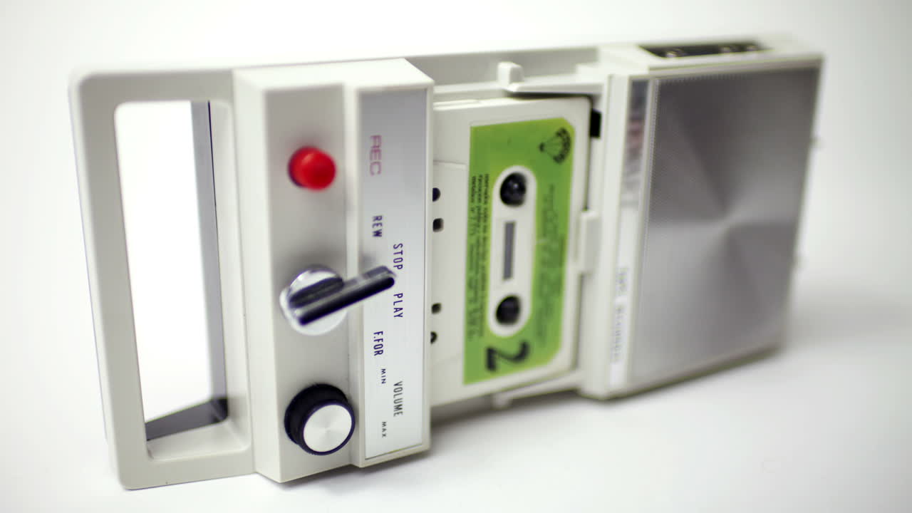 테이프 레코더 46